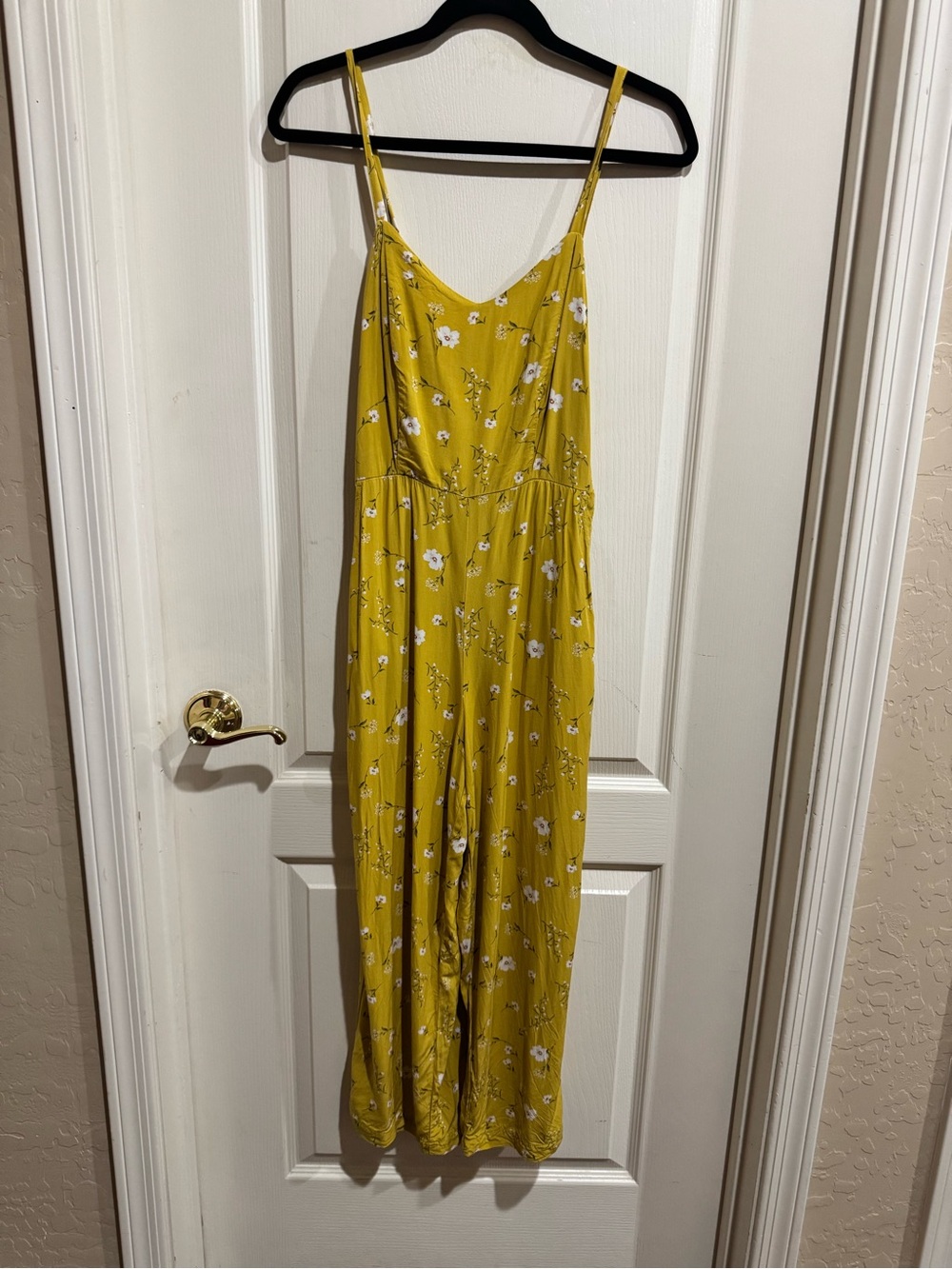 Old Navy Mustard Yellow Floral Jumpsuit – Size Small